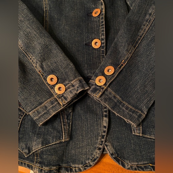 Levis Jean Denim Jackey  Faded Blue Wide Lapel Womens - Picture 6 of 8